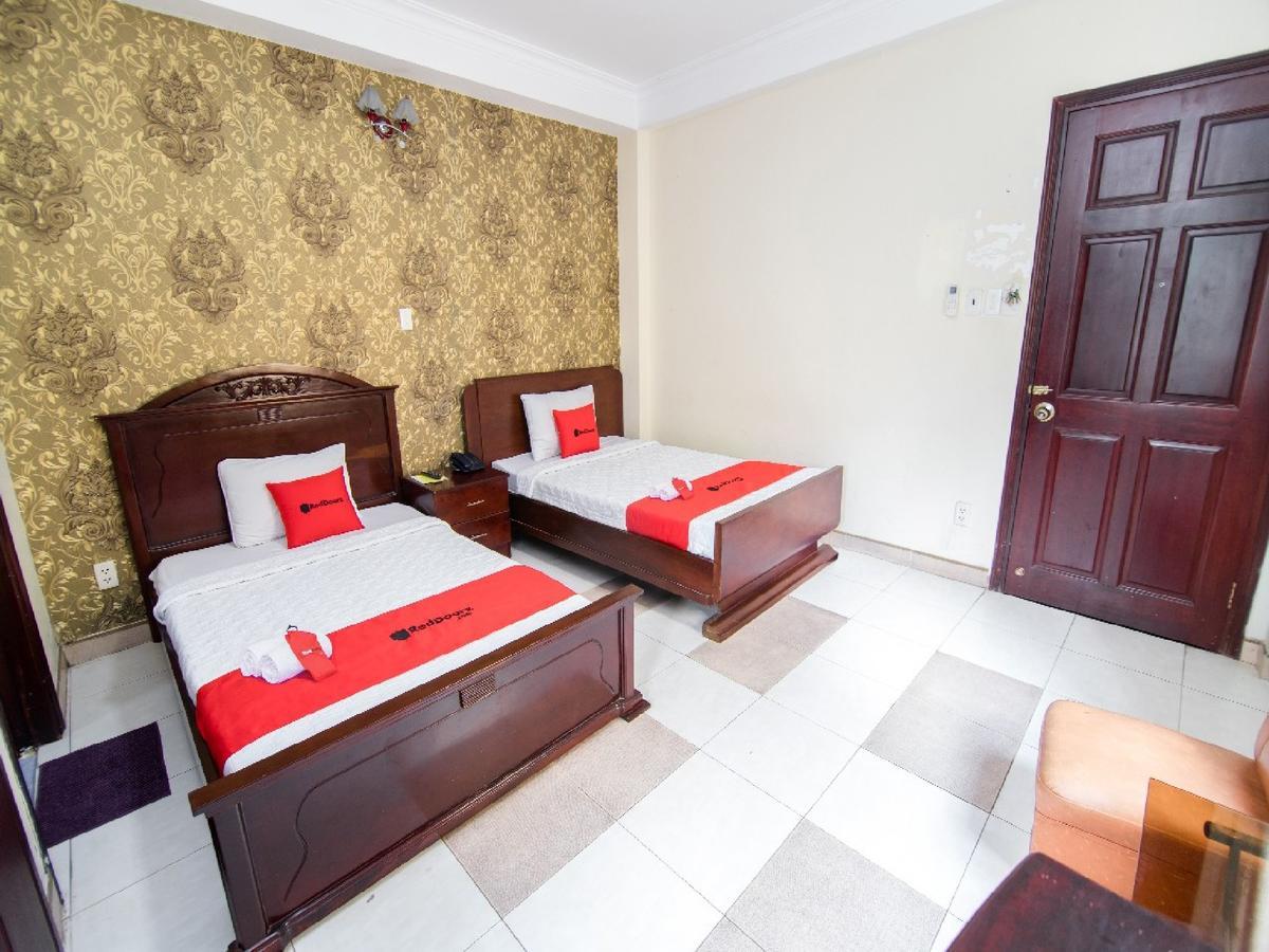 Reddoorz Near 23Rd September Park Otel Ho Şi Min Dış mekan fotoğraf