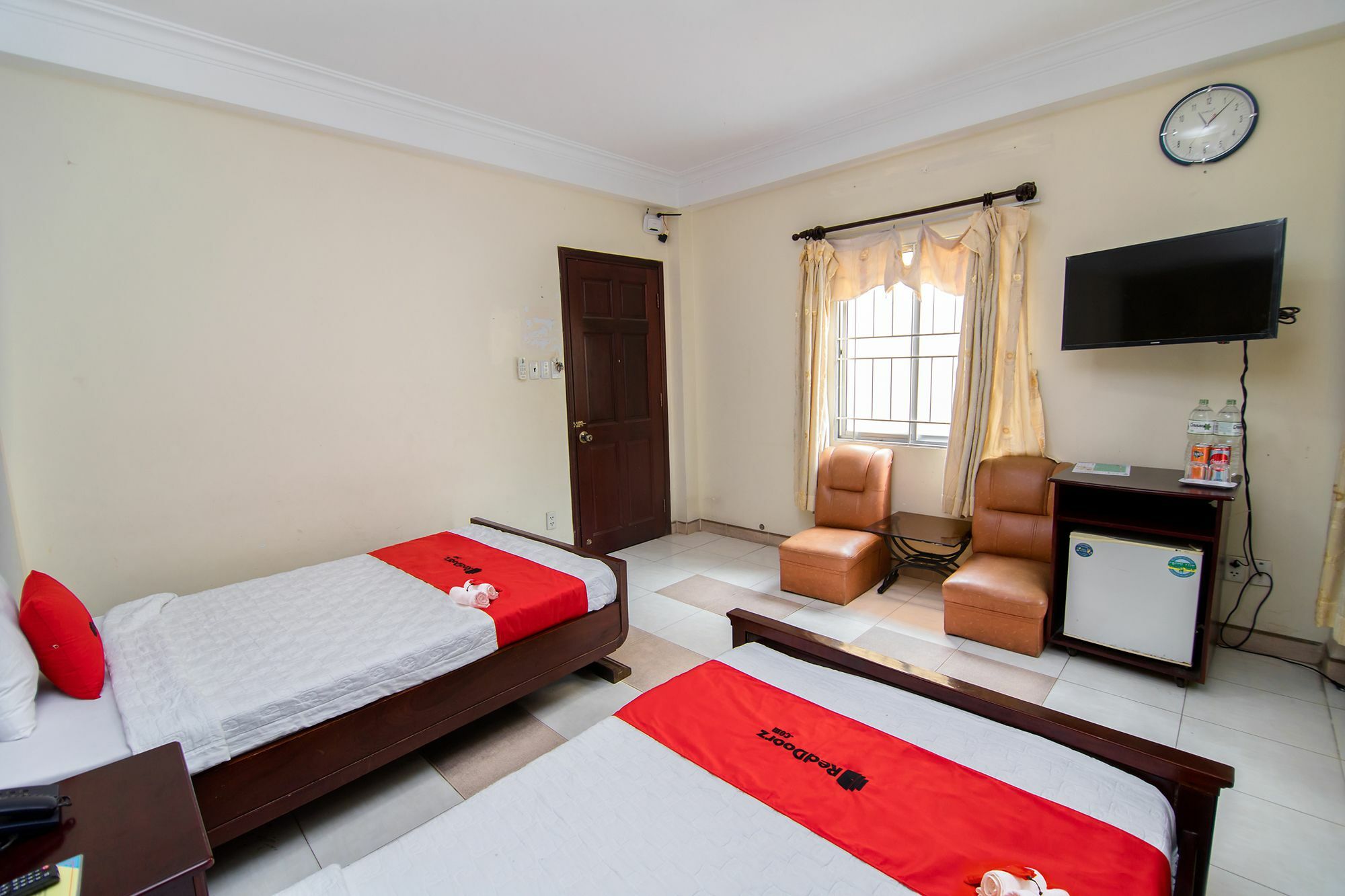 Reddoorz Near 23Rd September Park Otel Ho Şi Min Dış mekan fotoğraf