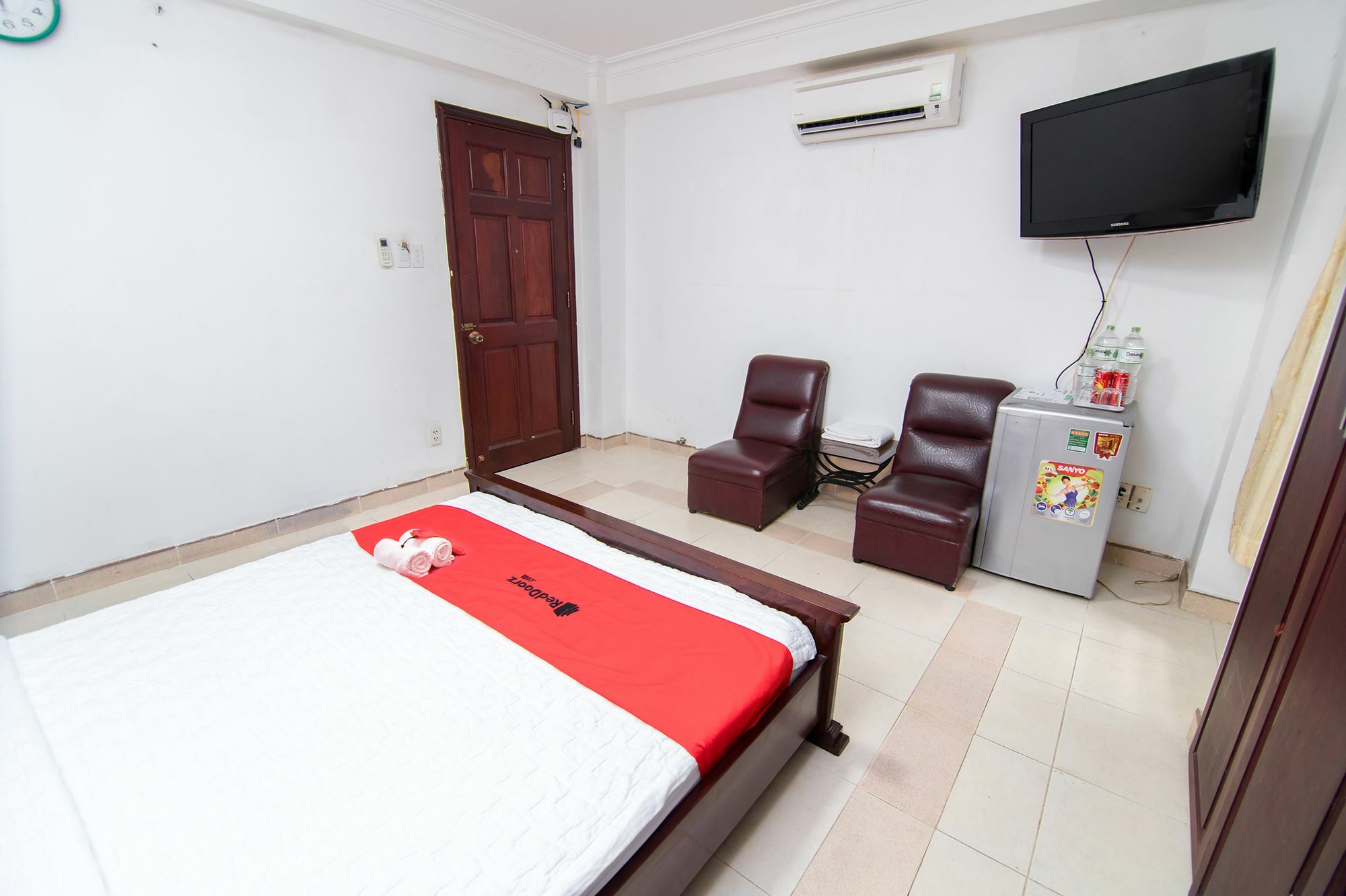 Reddoorz Near 23Rd September Park Otel Ho Şi Min Dış mekan fotoğraf